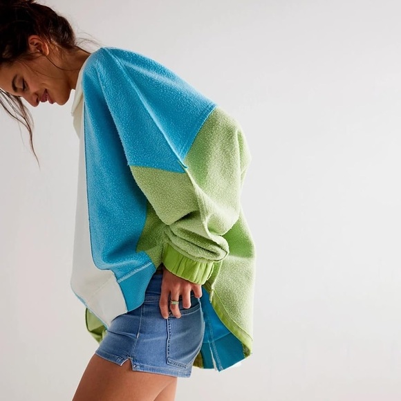 Free People Sidewalk Sweatshirt NWT - Picture 3 of 4